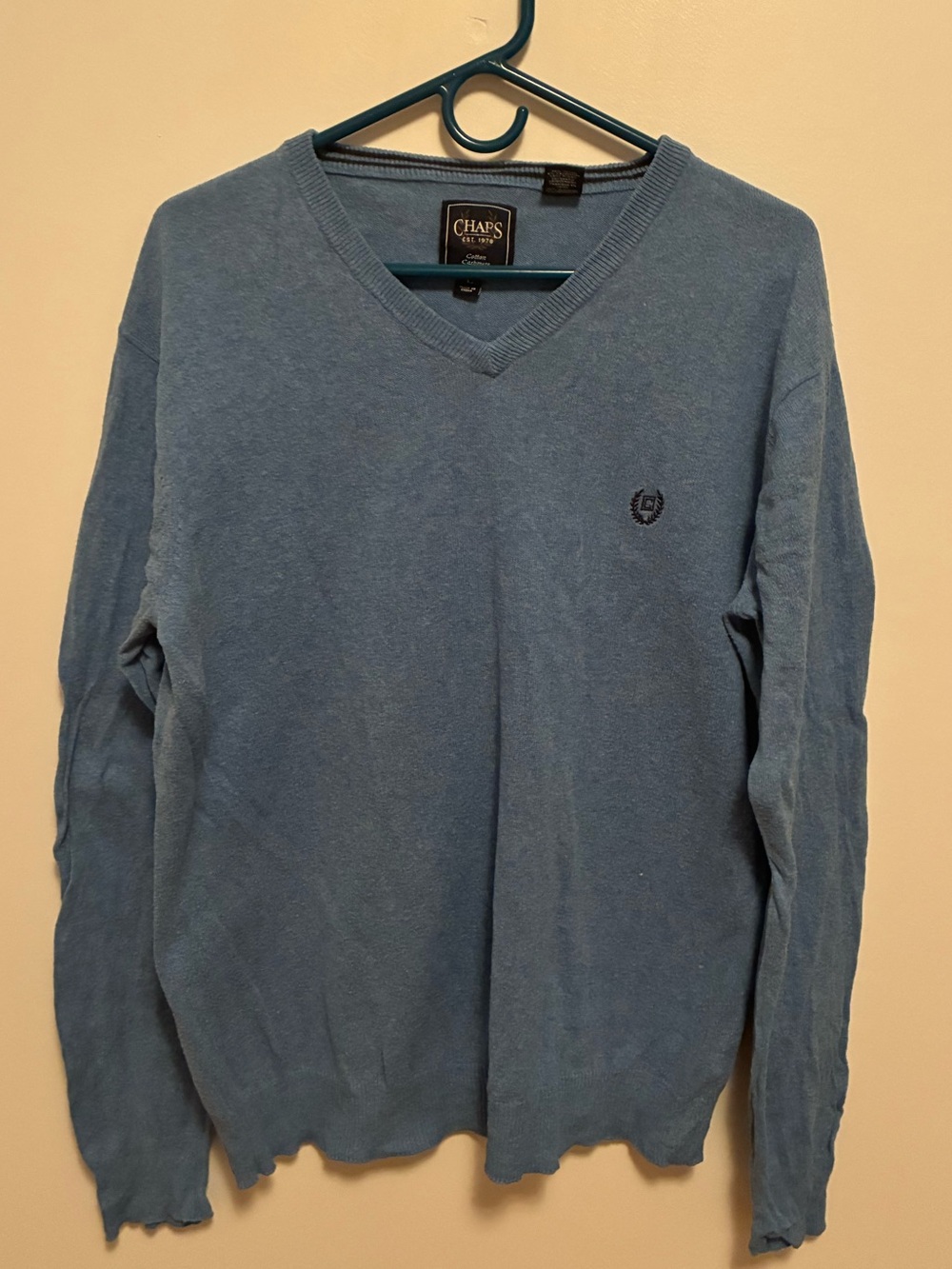 Chaps Men's Light Blue V‑Neck Cotton/Cashmere blend Sweater